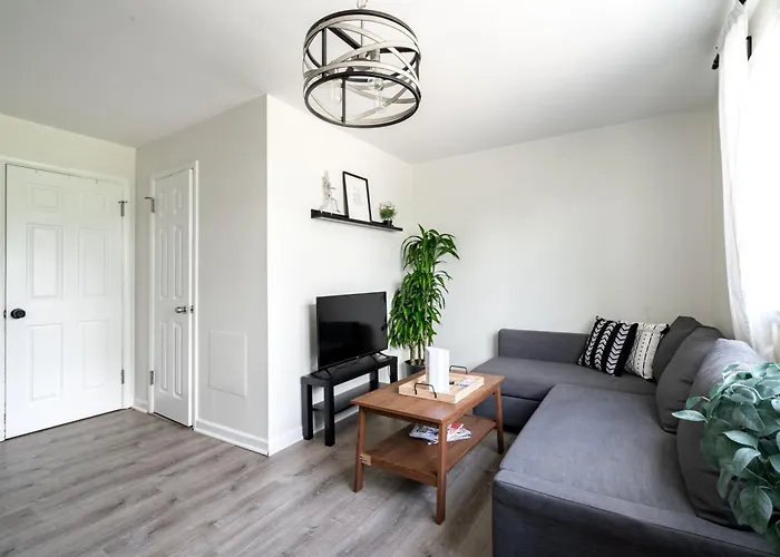 Jungle House Luxury - Downtown Short North *
